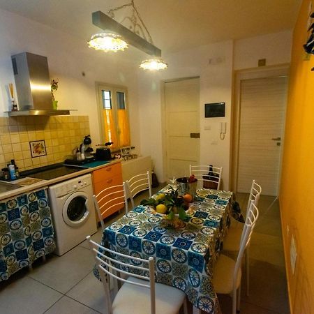 La Zagara Apartman Aci Castello Kültér fotó